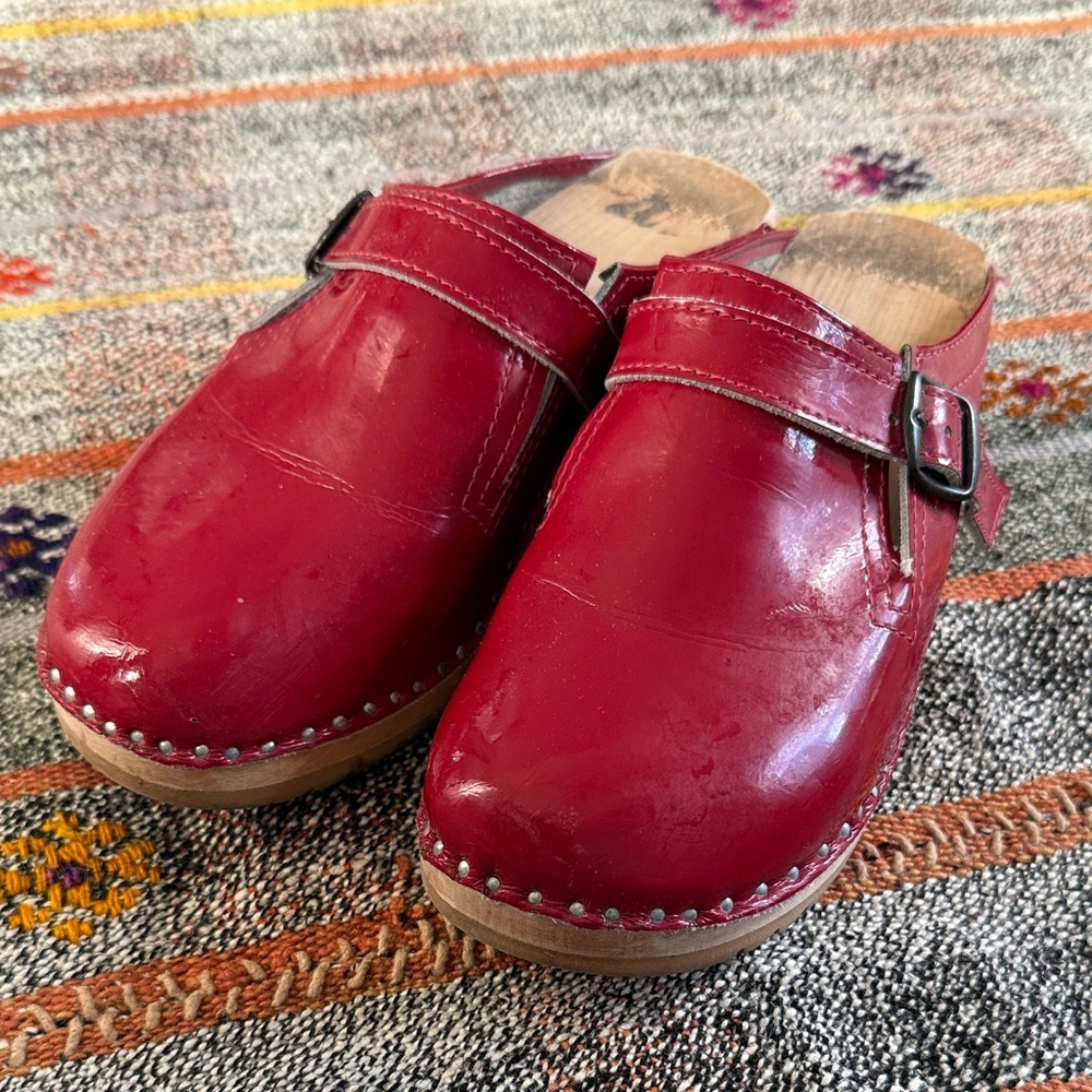 Red Patent leather Troentorp clogs size 38
